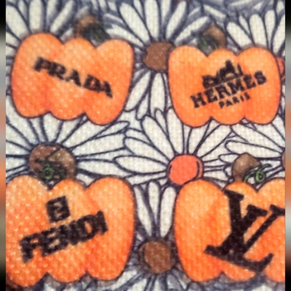 Designer Inspired Pumpkins Wristlet Bag - Picture 4 of 4